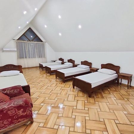 Batumi Sun Hostel ภายนอก รูปภาพ
