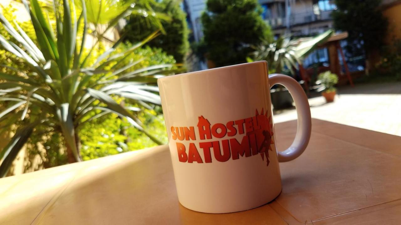 Batumi Sun Hostel ภายนอก รูปภาพ